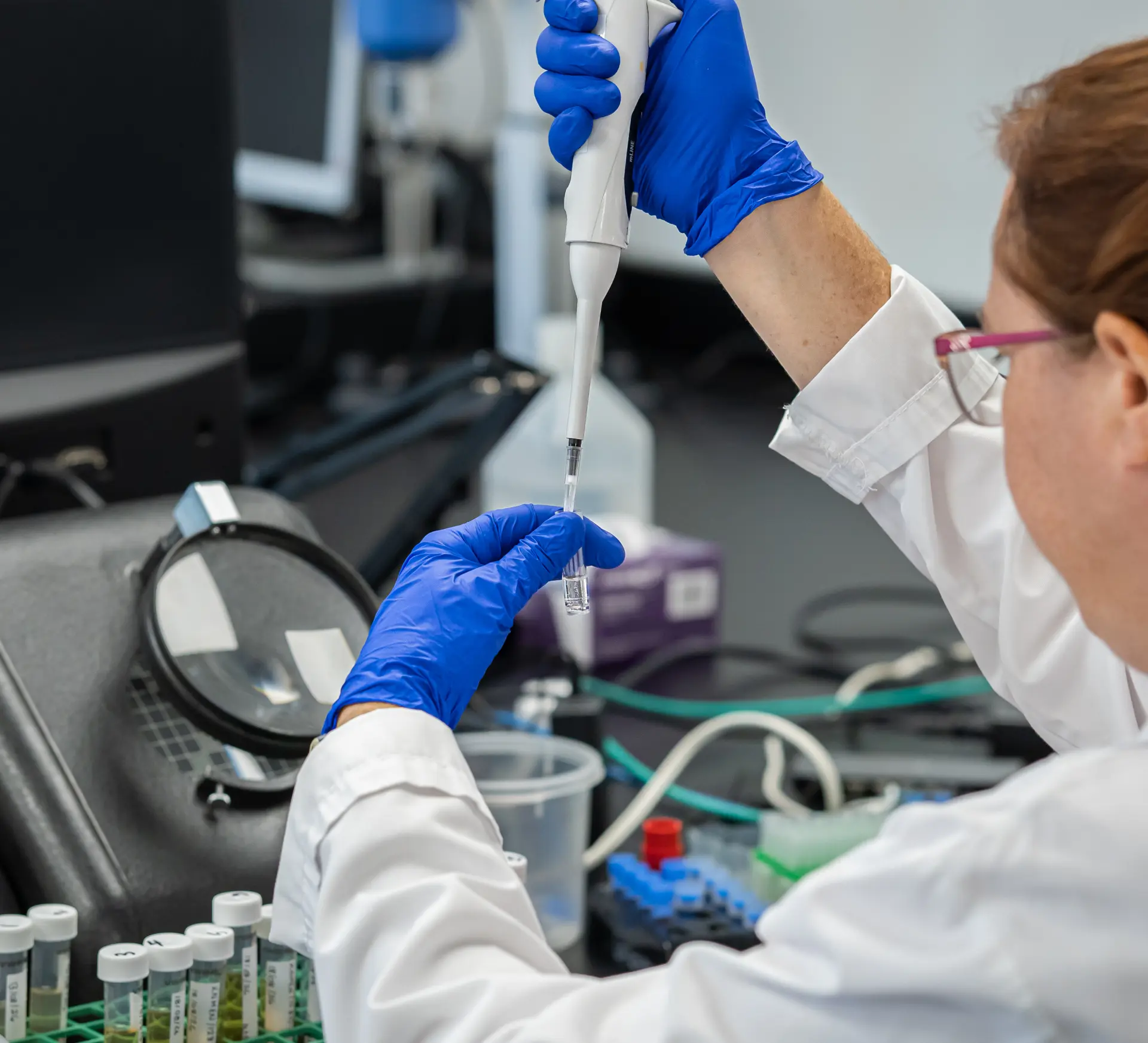 Laboratory quality control with pipette