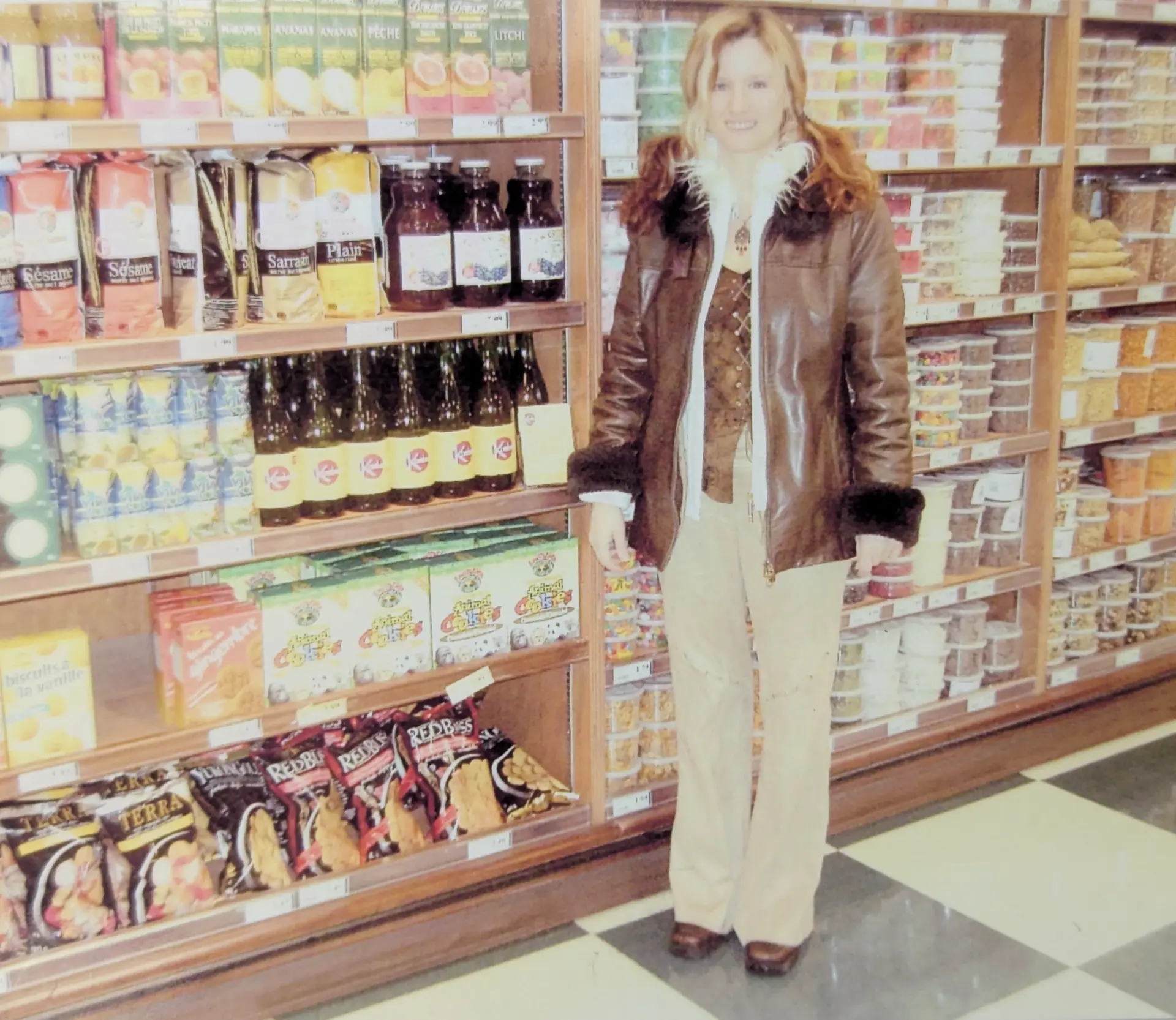 Chantale Houle with early Kefiplant products in store